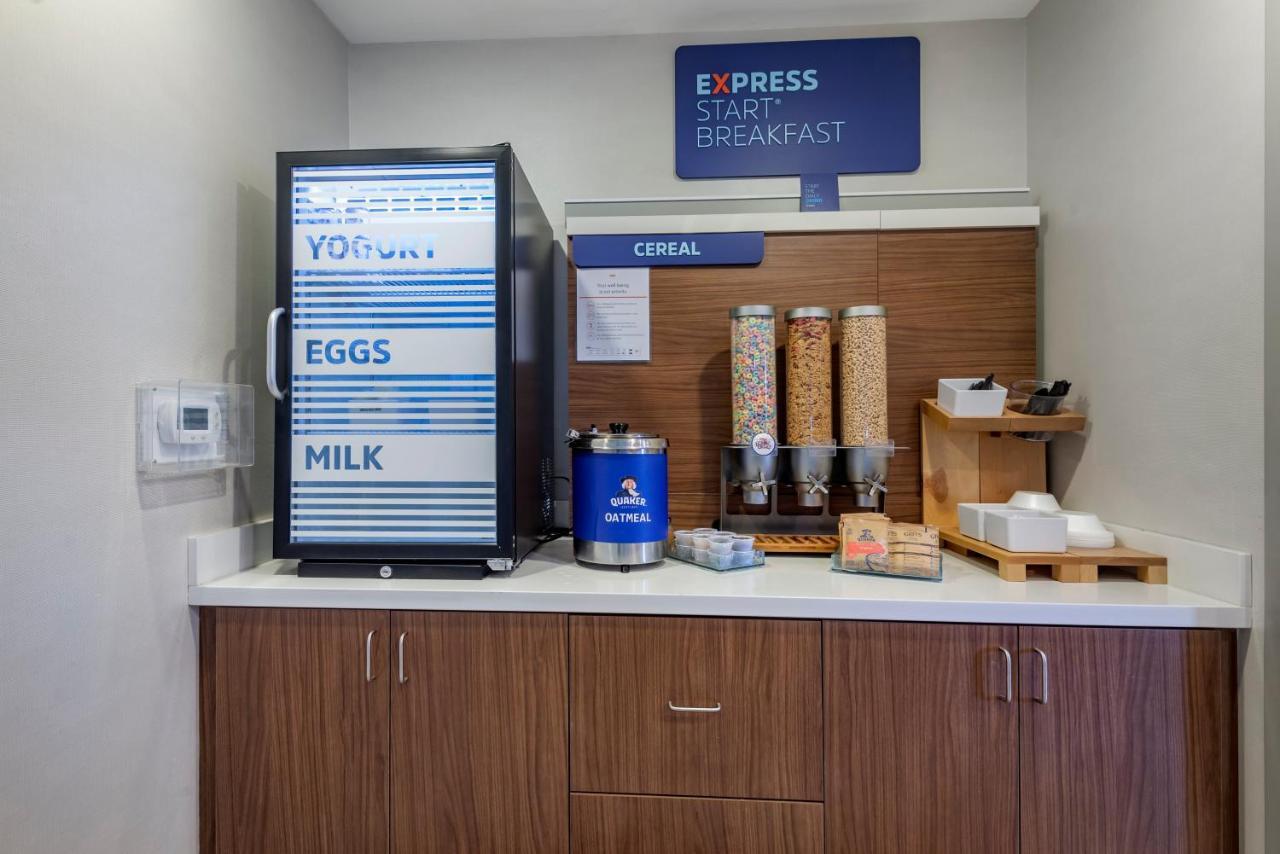 Holiday Inn Express Charlotte West - Gastonia By Ihg Esterno foto